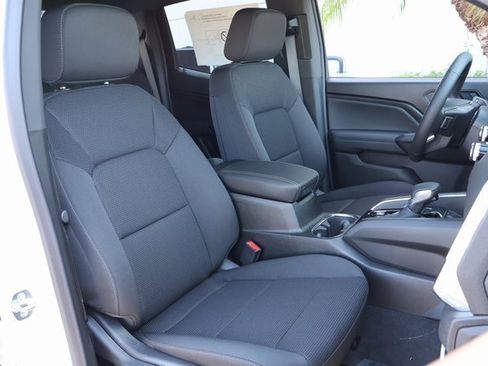 New 2026 GMC Canyon Elevation image 18