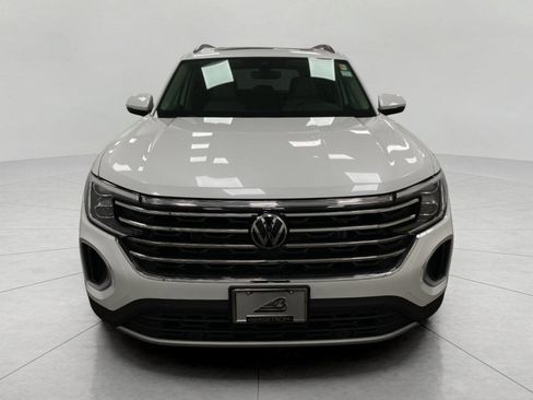 New 2026 Volkswagen Atlas SE image 11