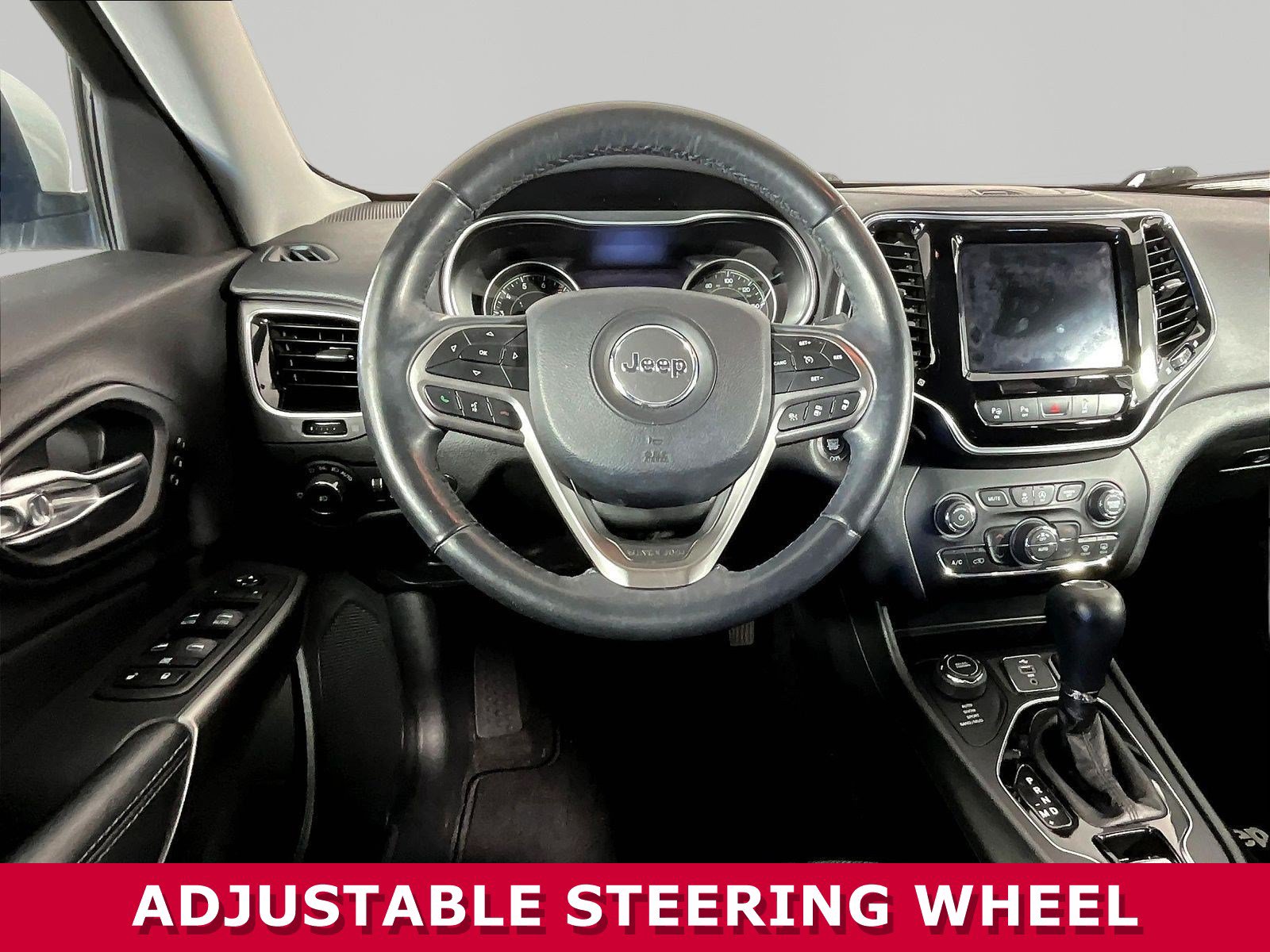 Used 2019 Jeep Cherokee Limited w/ Luxury Group AWD/4WD image 8