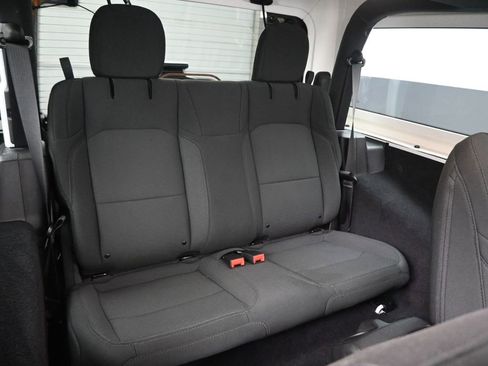 Used 2022 Jeep Wrangler Sport S image 25