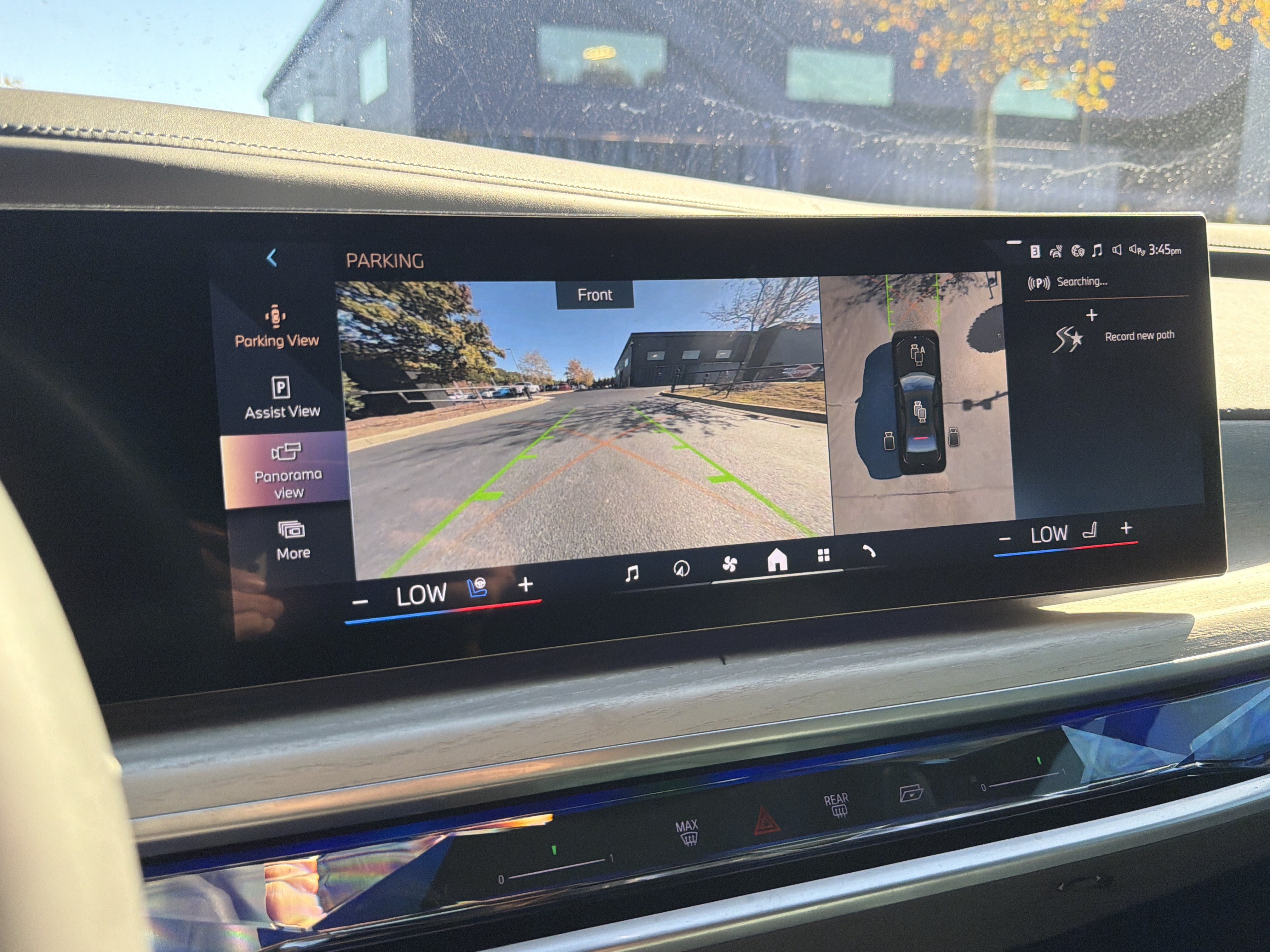 Used 2023 BMW i7 xDrive60 AWD/4WD image 19