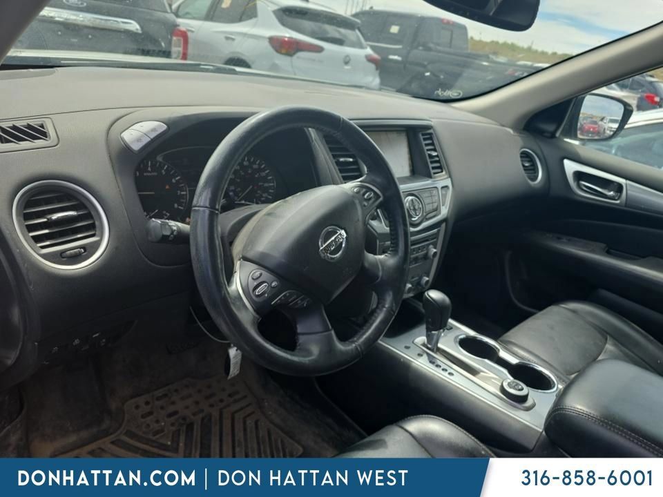 Used 2020 Nissan Pathfinder SL AWD/4WD image 11