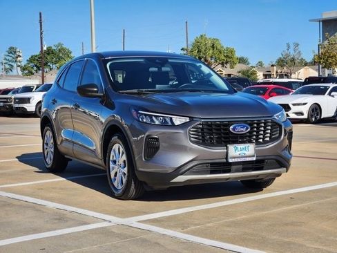 Used 2024 Ford Escape Active image 3