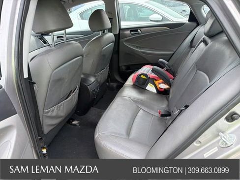 Used 2012 Hyundai Sonata Hybrid w/ Leather Pkg FWD image 12