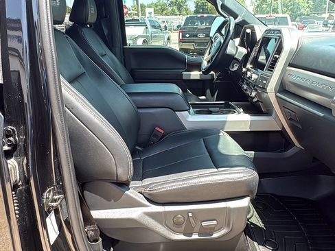 Used 2022 Ford F450 Lariat w/ Lariat Value Package AWD/4WD image 14