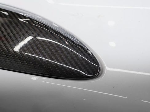 Used 2018 McLaren 570S Spider RWD image 23