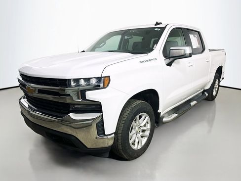Used 2021 Chevrolet Silverado 1500 LT AWD/4WD image 3