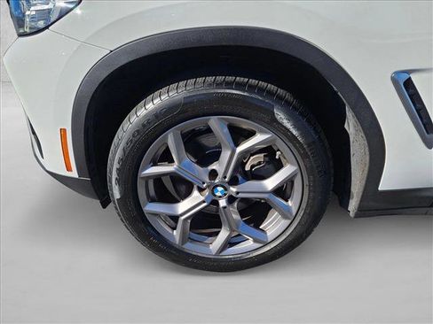 Certified 2022 BMW X3 xDrive30i w/ Convenience Package image 23