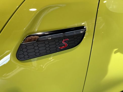 Used 2023 MINI Cooper S image 10