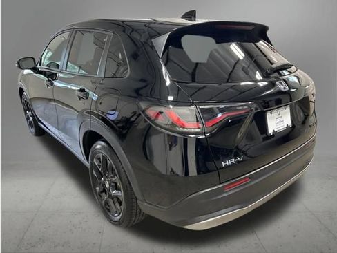 Certified 2024 Honda HR-V Sport image 4