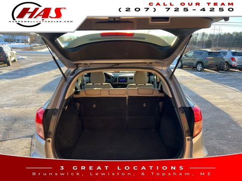Used 2018 Honda HR-V LX image 9