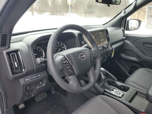 New 2026 Nissan Frontier SV image 12