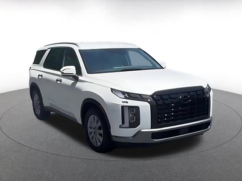 Used 2025 Hyundai Palisade SEL FWD image 3