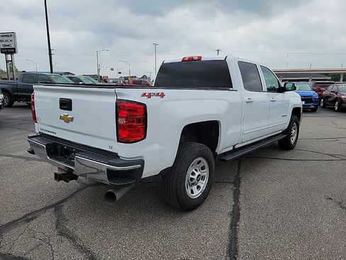 Used 2019 Chevrolet Silverado 2500 LT AWD/4WD image 5