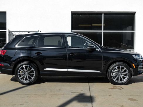 Used 2017 Audi Q7 3.0T Prestige image 8