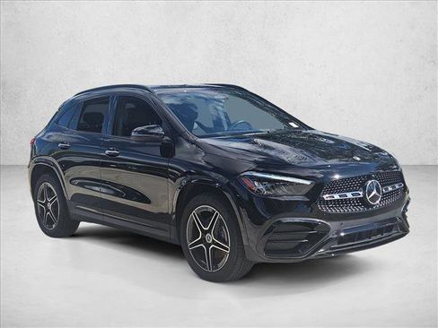 Used 2025 Mercedes-Benz GLA 250 image 3