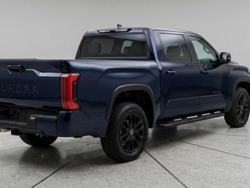 Used 2024 Toyota Tundra Limited AWD/4WD image 5