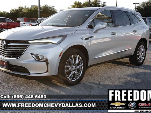 Certified 2022 Buick Enclave Premium image 3