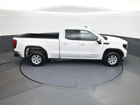 Used 2023 GMC Sierra 1500 SLE AWD/4WD image 21