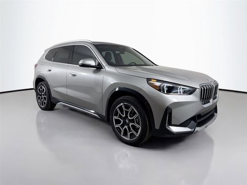 New 2026 BMW X1 xDrive28i w/ Convenience Package AWD/4WD image 4