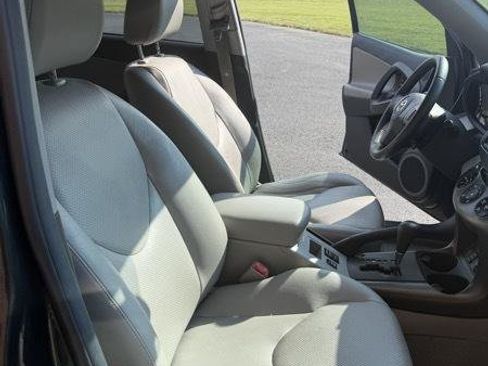 Used 2012 Toyota RAV4 Limited w/ Navigation Value Pkg FWD image 15