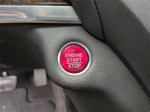 Used 2020 Acura MDX SH-AWD image 23