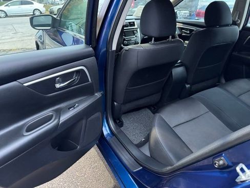 Used 2018 Nissan Altima 2.5 SR image 15
