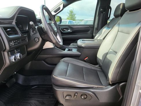 Used 2022 GMC Yukon SLT w/ SLT Premium Package RWD image 19