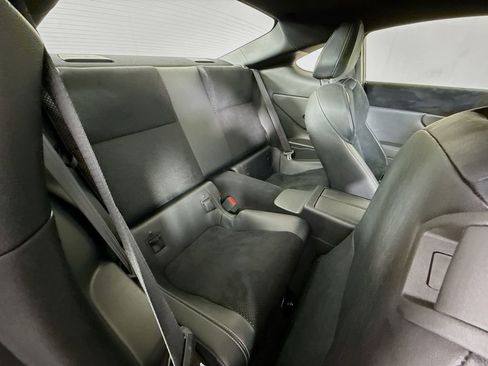Used 2024 Toyota GR86 Premium image 25