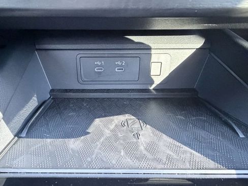 Certified 2025 Nissan Murano SV image 16