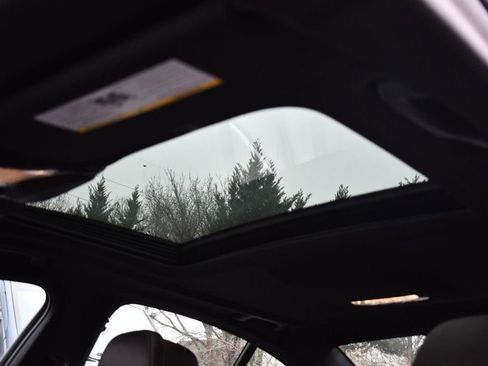 Used 2021 BMW 540i xDrive 540i xDrive w/ Luxury Seating Package image 60