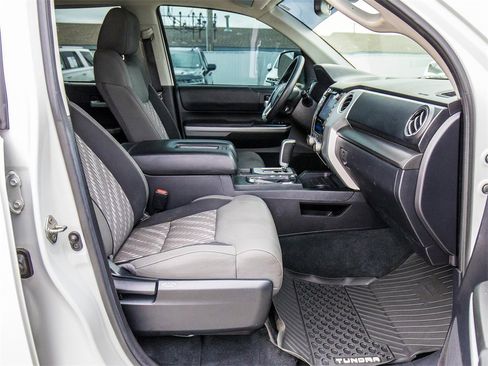 Used 2020 Toyota Tundra SR5 w/ TRD Off-Road Package image 12