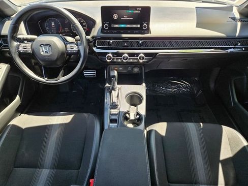 Used 2023 Honda Civic Sport image 12