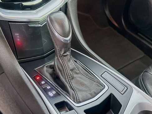 Used 2013 Cadillac SRX Base image 15