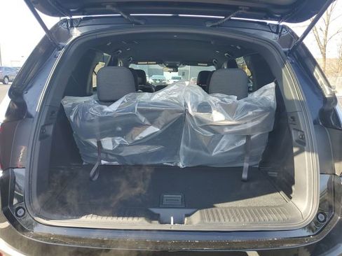 New 2025 Honda Pilot Sport image 38