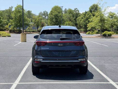 Used 2022 Kia Sportage LX FWD image 6