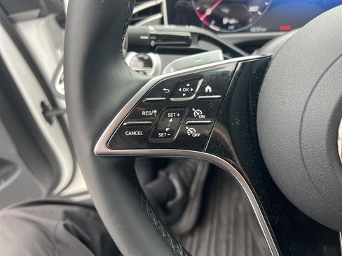 Used 2025 Mercedes-Benz E 350 Sedan image 19