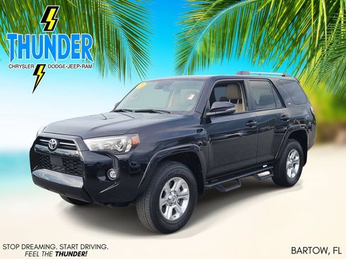 Used 2021 Toyota 4Runner SR5 Premium w/ Moonroof Package AWD/4WD image 2