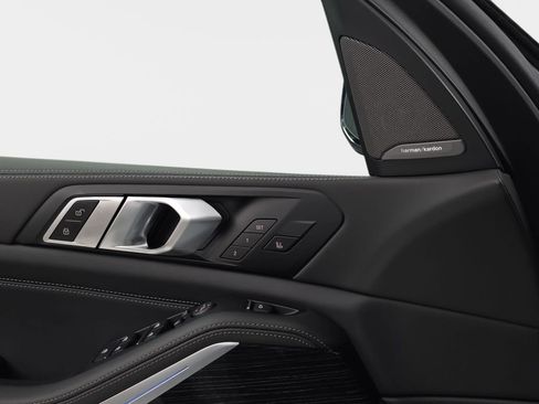 New 2026 BMW X5 xDrive50e image 27