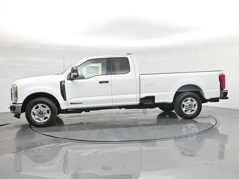 New 2026 Ford F350 XLT image 32