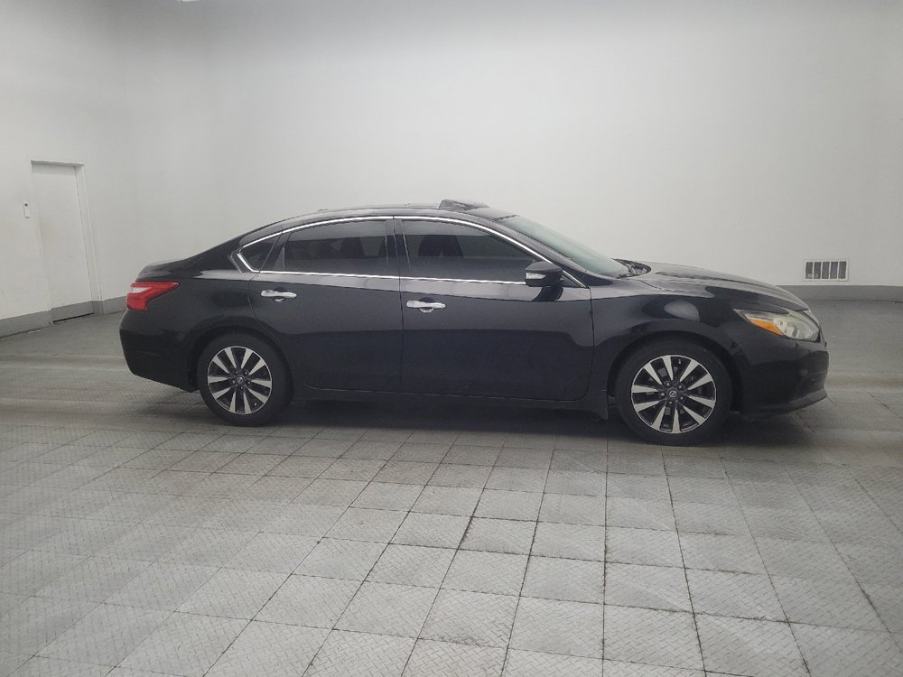 Used 2016 Nissan Altima 2.5 SV w/ Convenience Package FWD image 11