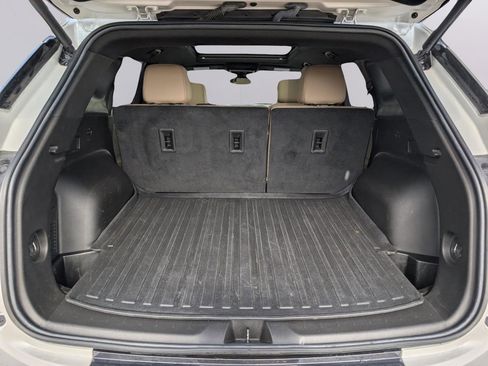 Used 2022 Chevrolet Blazer Premier image 35