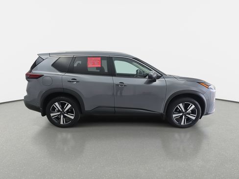 Certified 2024 Nissan Rogue SL image 4