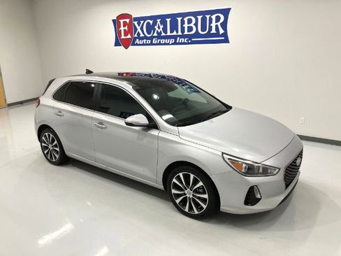 Used 2019 Hyundai Elantra GT w/ Style Package 02 FWD image 15