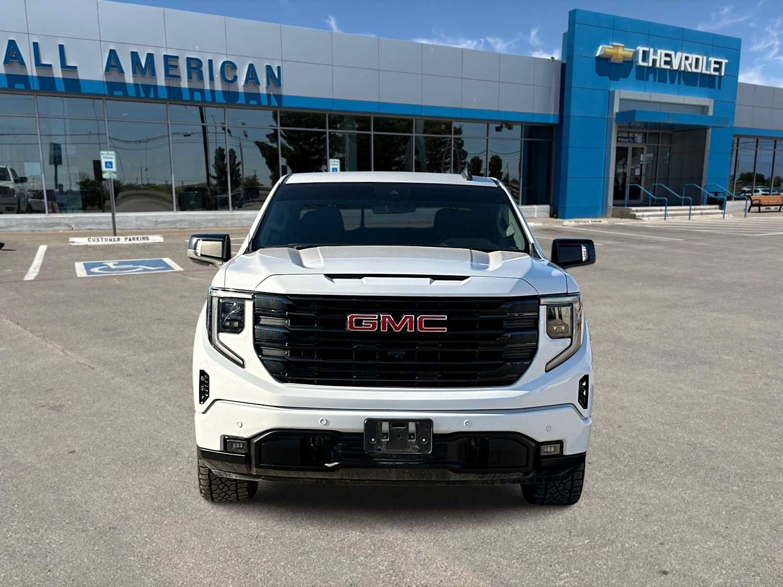 Used 2025 GMC Sierra 1500 Elevation w/ Elevation Premium Package RWD image 3