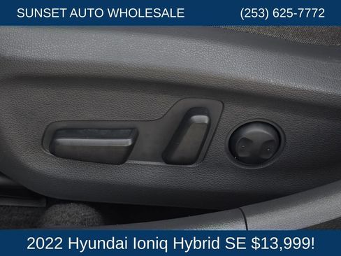 Used 2022 Hyundai Ioniq SE FWD image 24