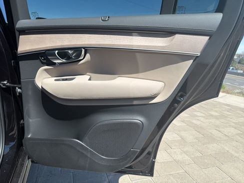 New 2026 Volvo XC90 B6 Ultra w/ Protection Package AWD/4WD image 23