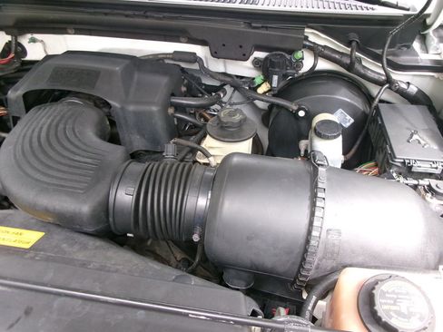 Used 1999 Ford F150 Lariat image 52