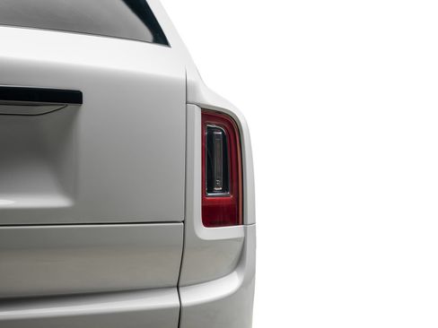 Used 2023 Rolls-Royce Cullinan Black Badge w/ Dark Exterior Package AWD/4WD image 18