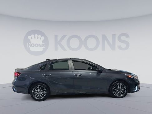 Used 2023 Kia Forte GT-Line FWD image 12